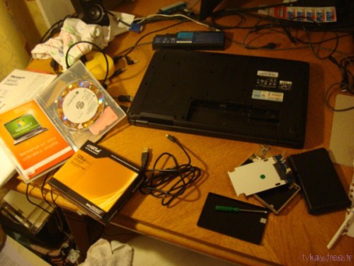 hacking de PC portable, tutoriel pour placer un SSD
